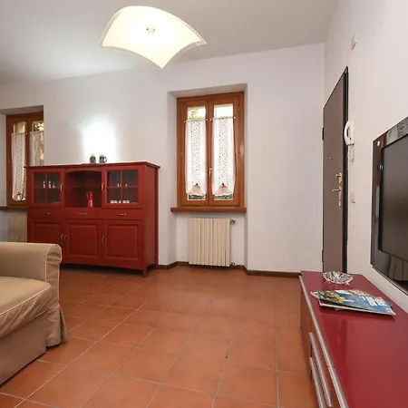 Rosso Lejlighed