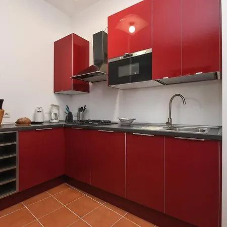 Rosso Lejlighed Moniga del Garda